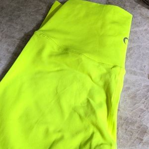 Zyia Neon Yellow Ascend Capri